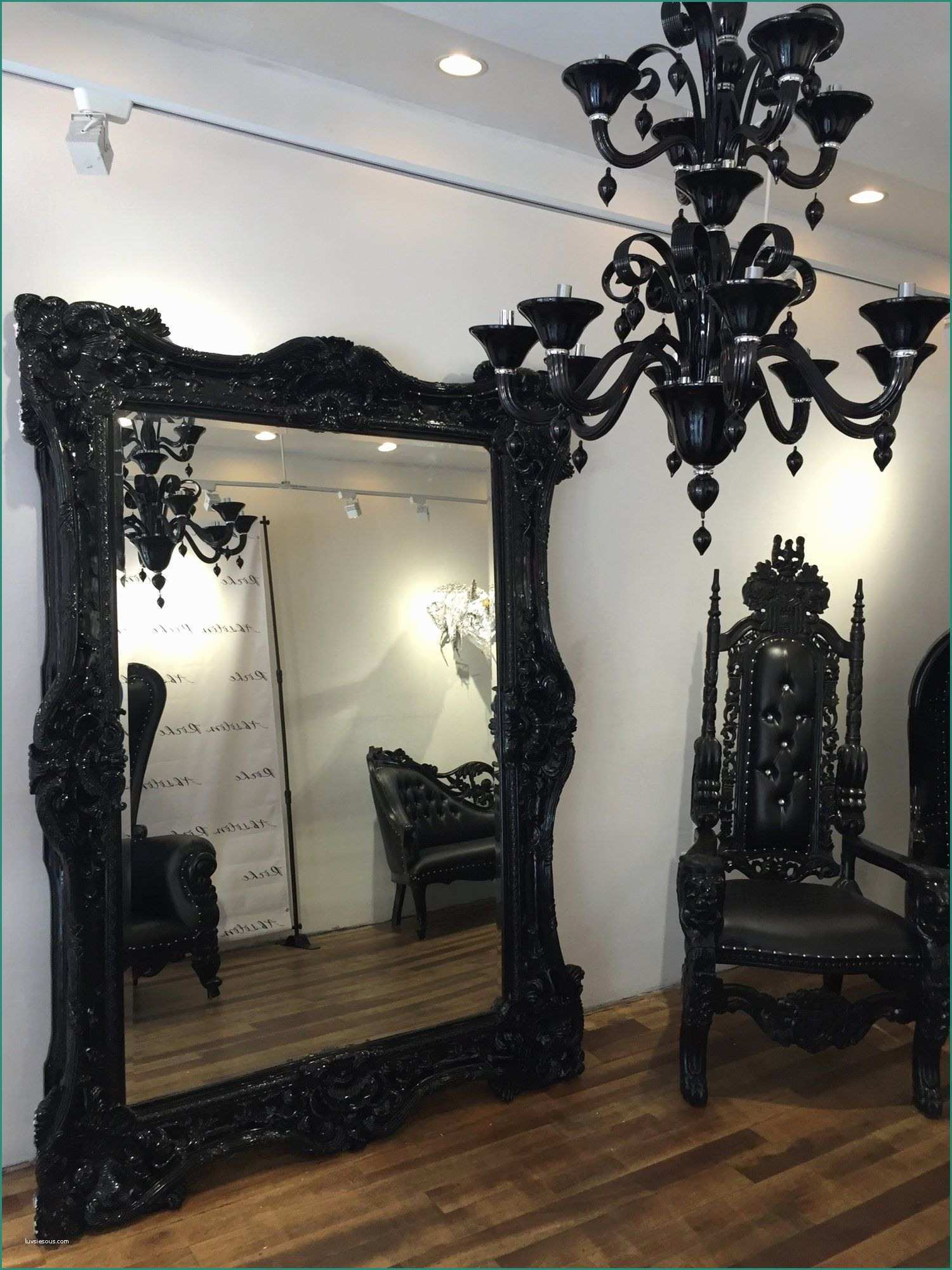 Armadio A Ponte Con Scrivania E Nyc Floor Model Baroque ornate Carved Mirror Black