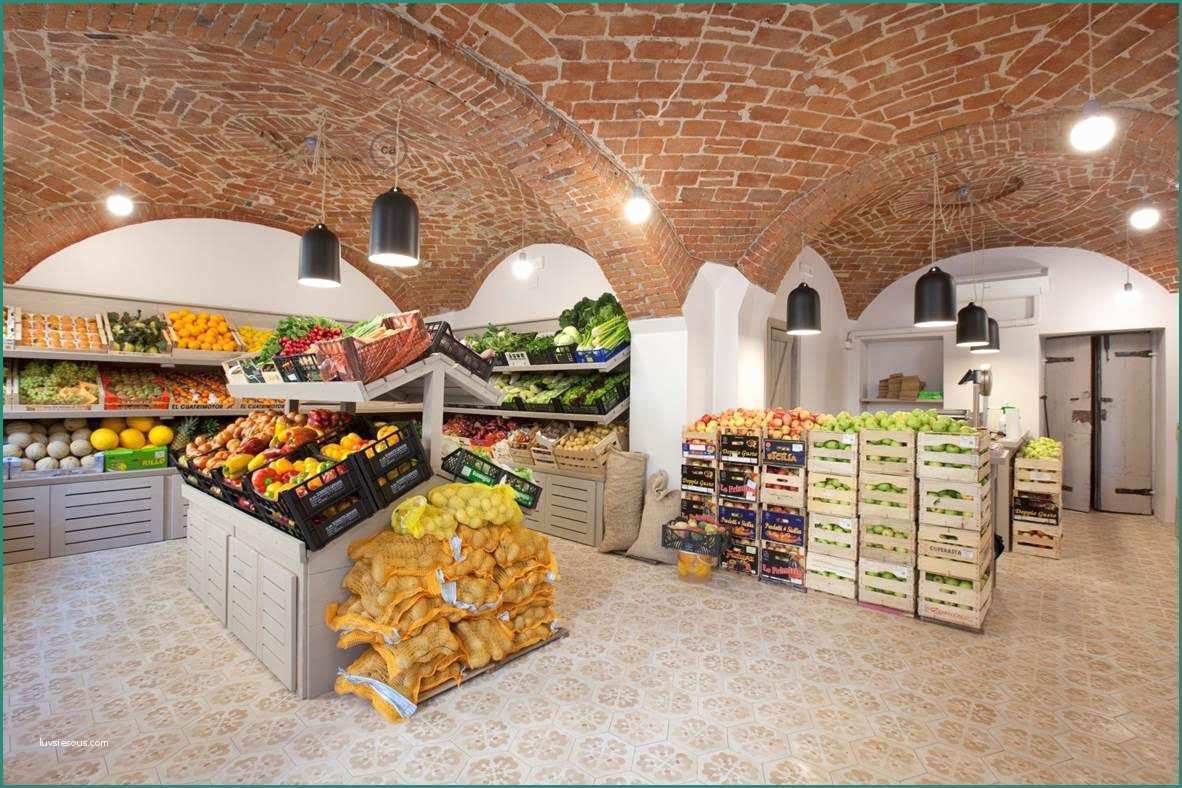 Arredamento Frutta E Verdura E Arch Pinuccio Marchelli Pro to Per Un Negozio Di