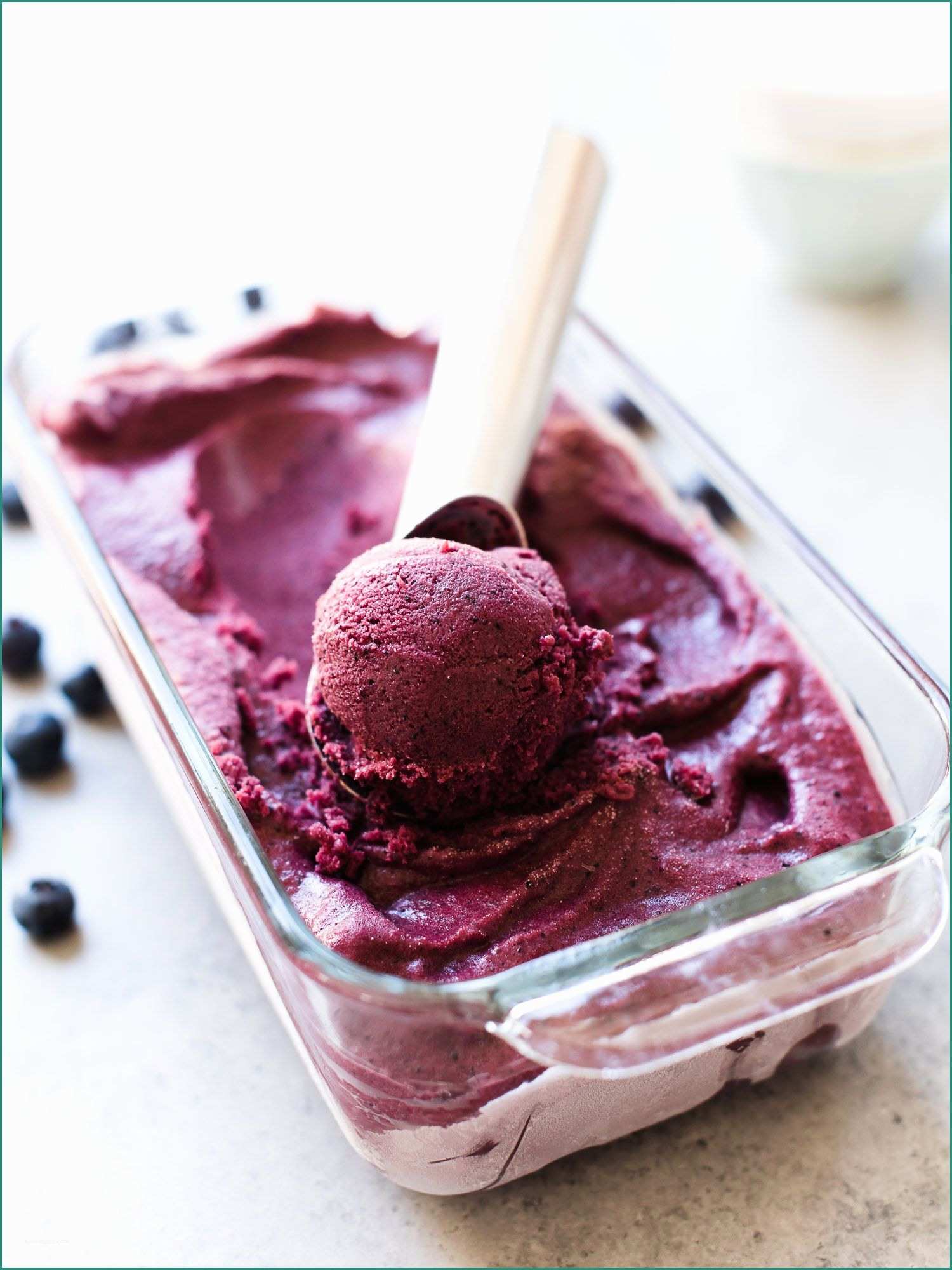 Biscotti Secchi Per Colazione E Blueberry A§a­ Frozen Yogurt Ricetta Frozen Delights