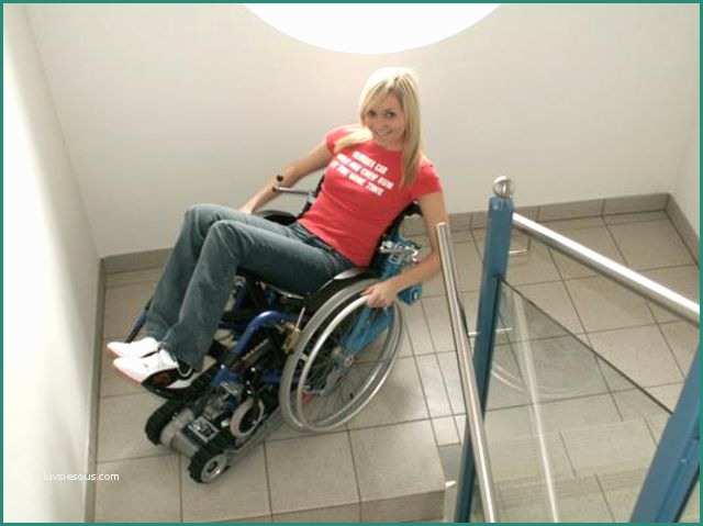 Carrozzina Montascale Per Disabili Usato E Montascale Stairmax Il Montascale A Cingoli Per Disabili