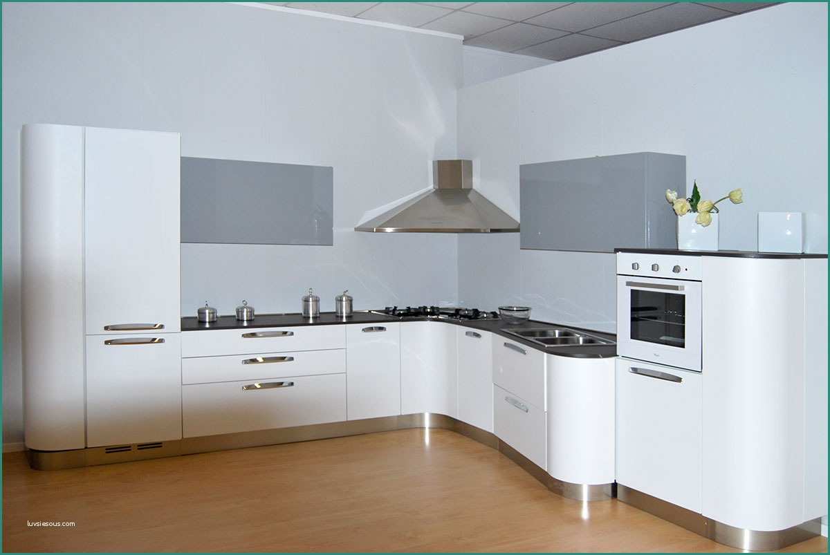 Cucine Berloni Outlet E Cucine Berloni Outlet Home Design Ideas Home Design Ideas