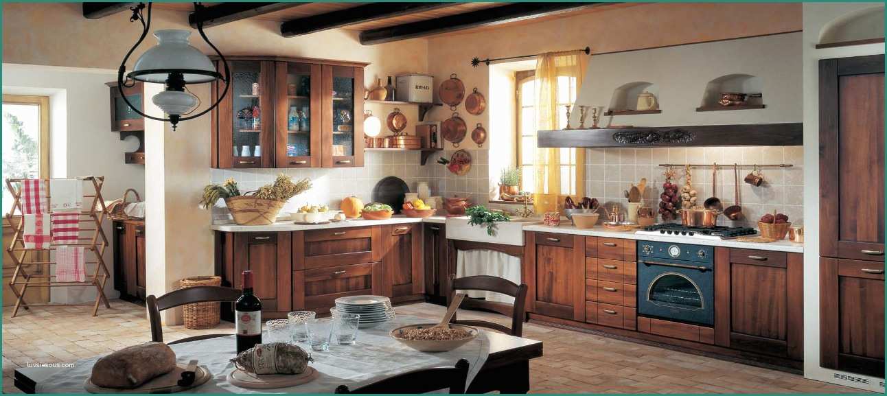 Cucine Classiche Ad Angolo E Cucina Angolo Classica Arredamento Di Lusso Per Tutti