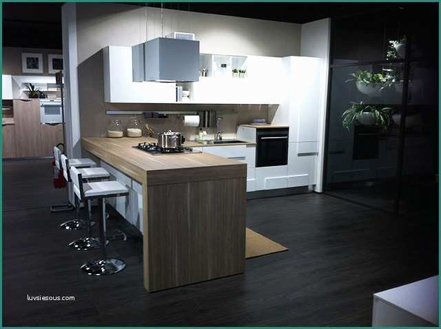 Cucine Lube Outlet E Outlet Cucine Brescia Fabulous El Cucina U with Outlet