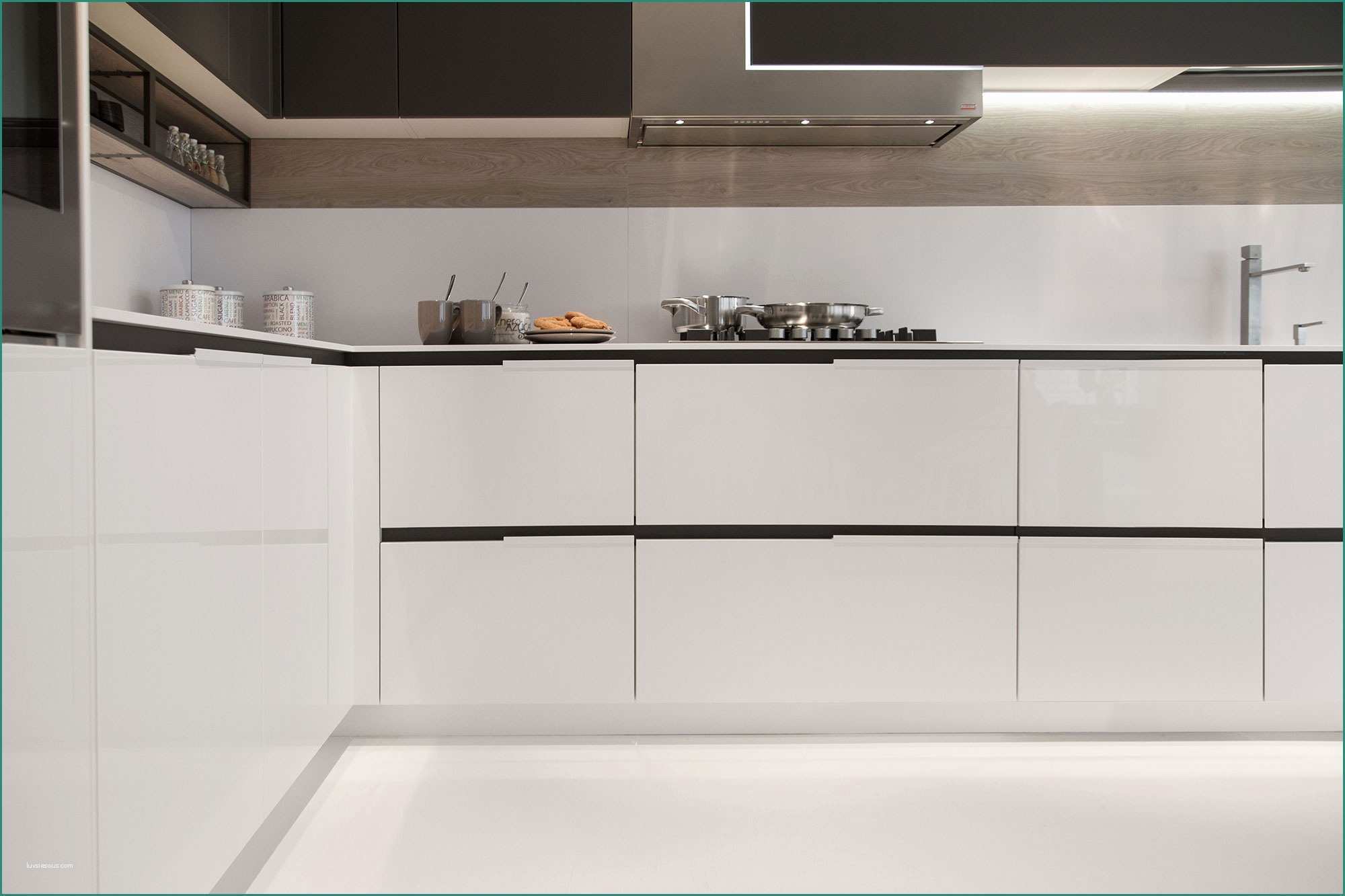 Cucine Moderne Ad Angolo Con Finestra E soluzioni Angolo Cucina Idee Di Design Per La Casa Rustify