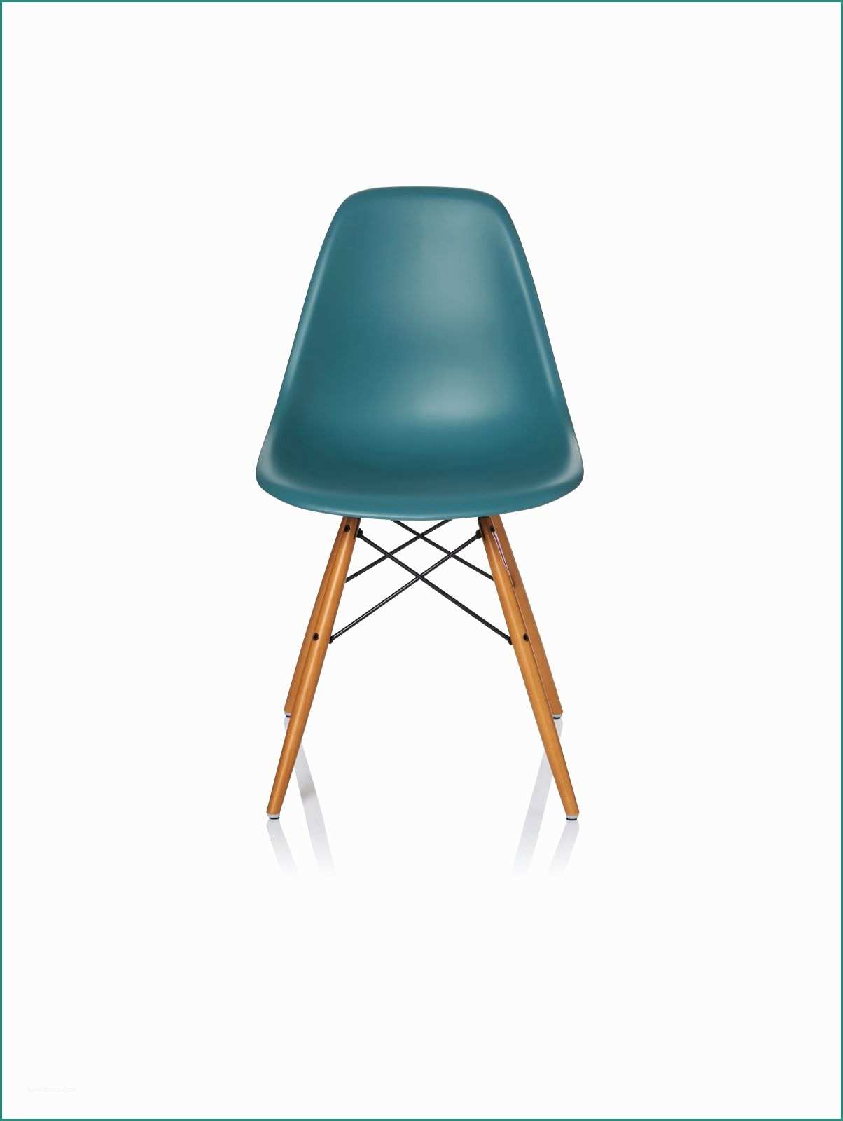 52 Eames Chair Dsw