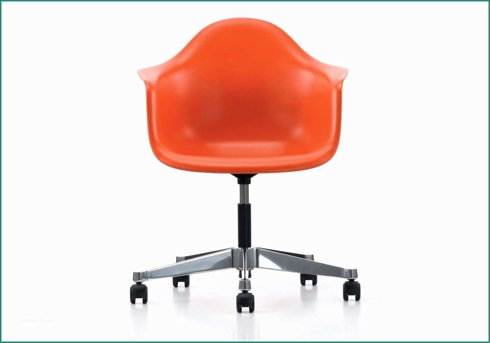 Eames Chair Vitra E Eames Plastic Armchair Pacc Swivel Chair Vitra Milia Shop