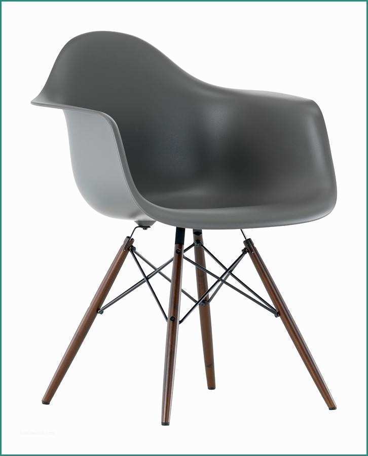 Eames Chair Vitra E Vitra Eames Plastic Armchair Daw by Charles & Ray Eames