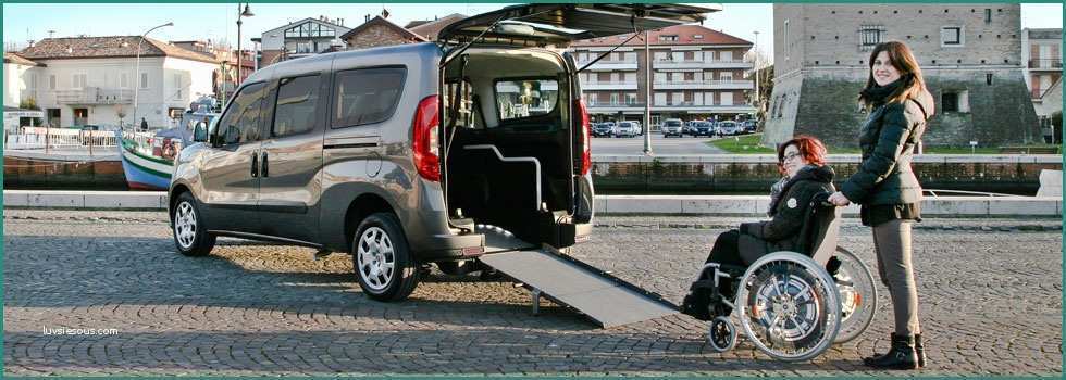 Fiat Doblo Per Trasporto Disabili Carrozzina Prezzo E Fiat Doblò Maxi Per Trasporto Disabili