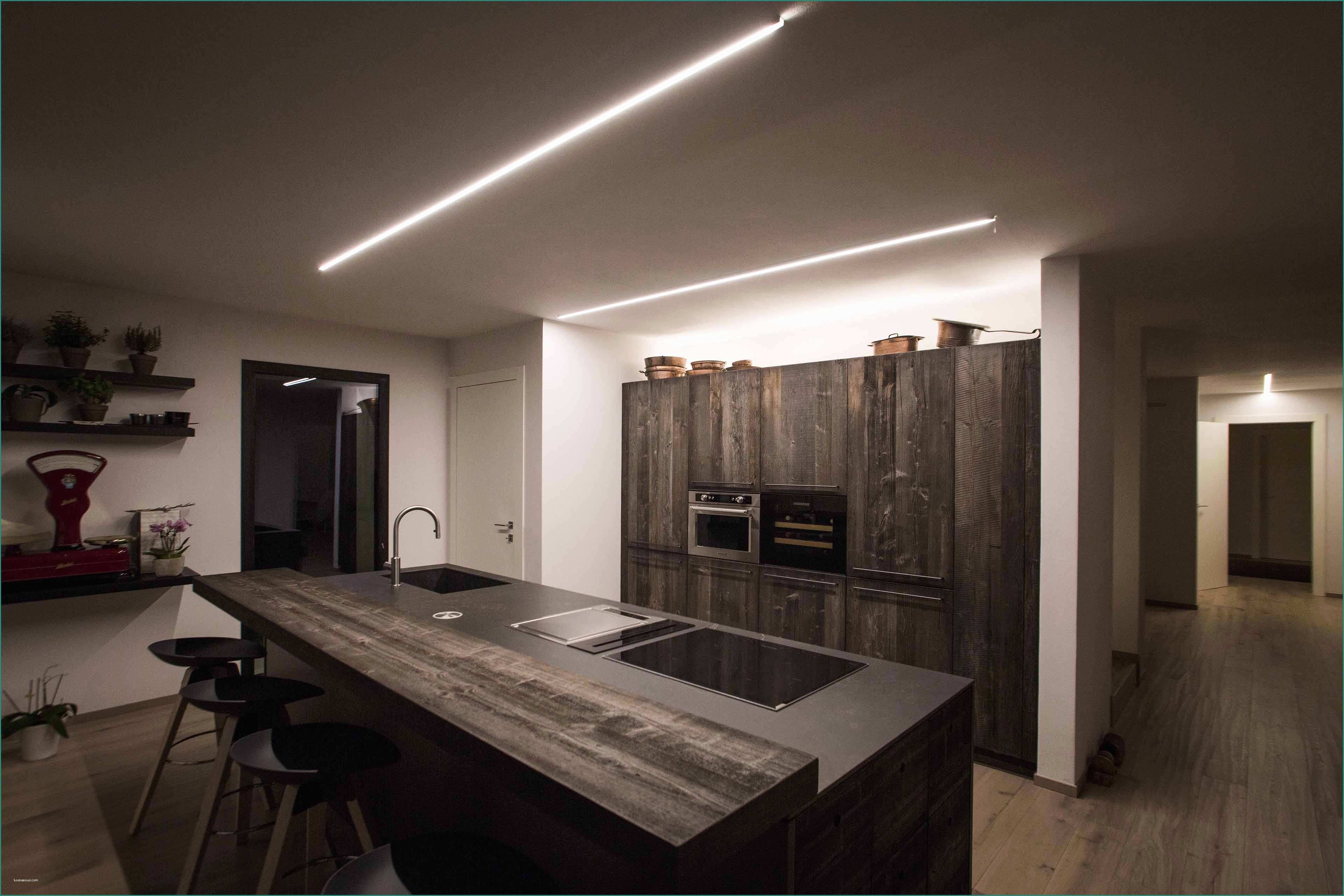 Illuminazione Casa Moderna E Luci Per Cucina Moderna Veletta In Cartongesso Con Faretti sopra