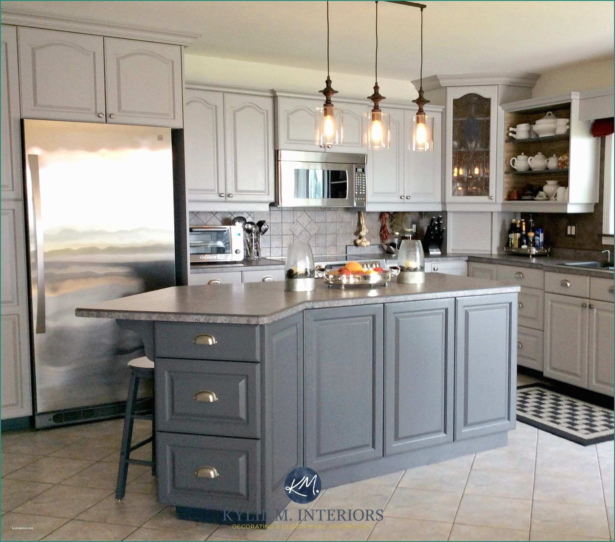 Laminato In Cucina E Oak Kitchen Cathedral Cabinets Painted Benjamin Moore Baltic Gray