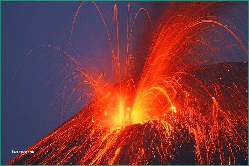 Lapilli Gioielli Di Lava E Quanti sono I Vulcani attivi In Italia Ecco Info E