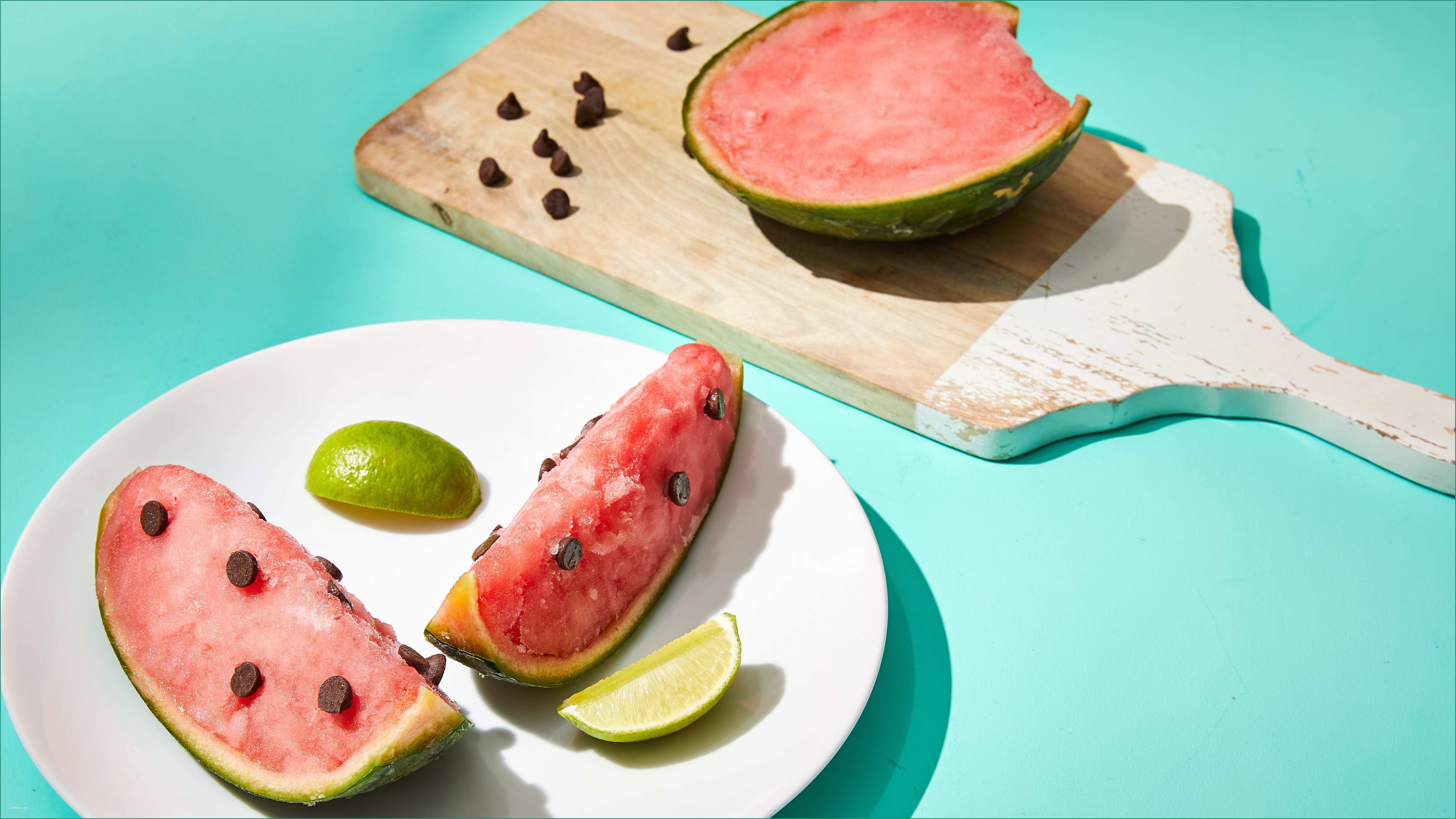 Leroy Merlin Persiane E This Watermelon sorbet is Served Inside An Actual Watermelon and It