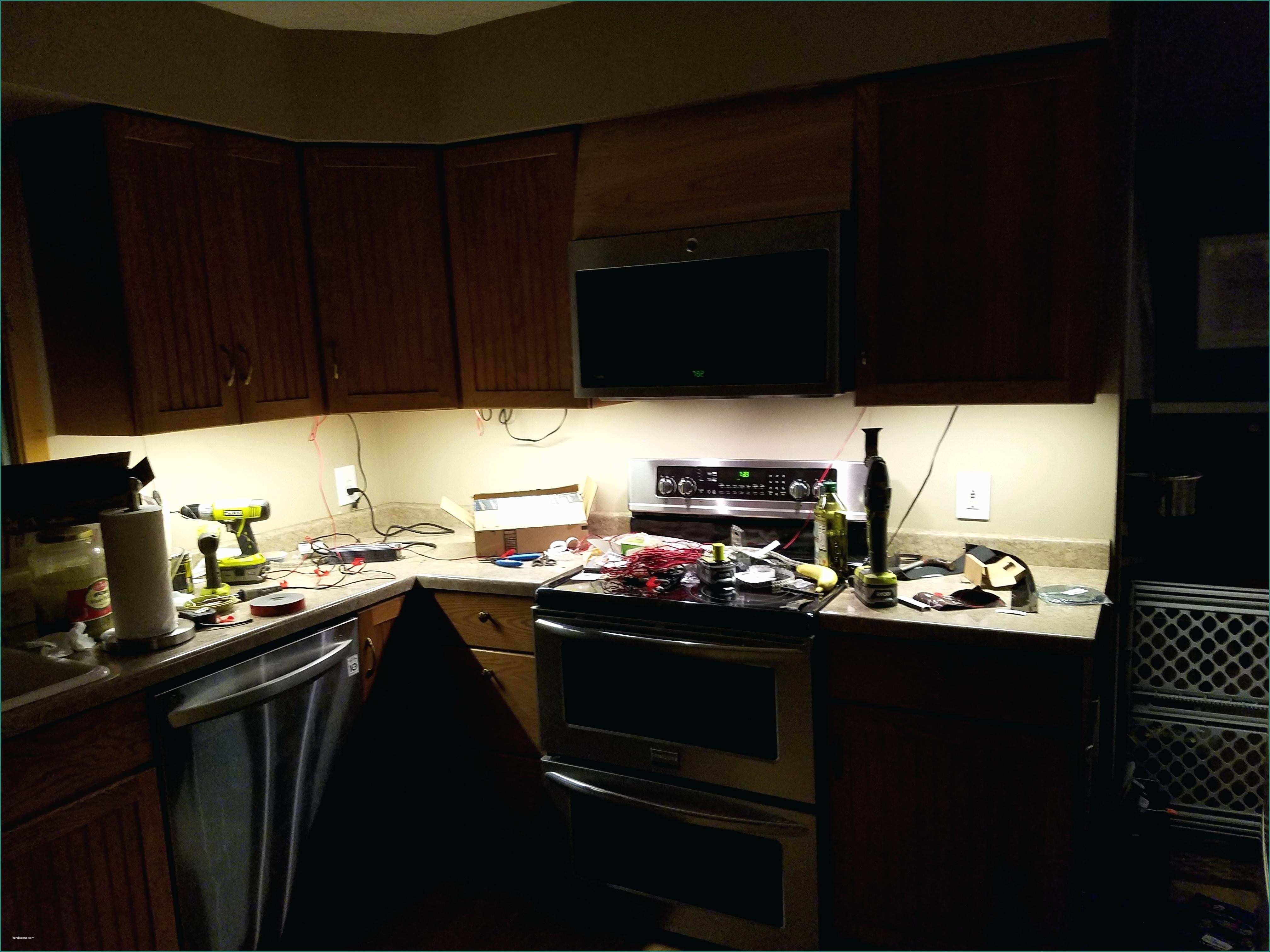 Linear assicurazioni Recensioni E Plug In Under Cabinet Lighting Cyron Led Light Bar Kit Kitchen Con