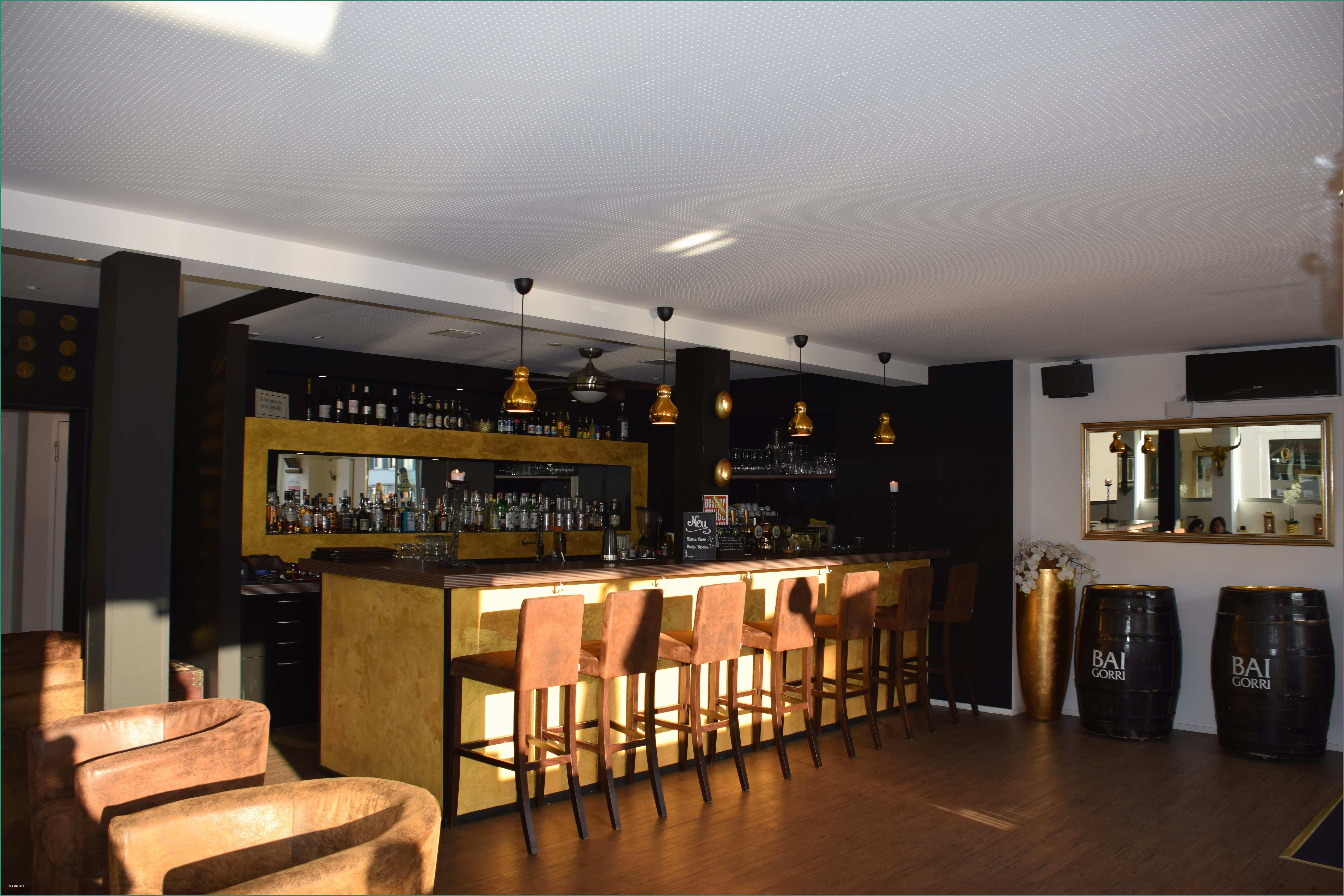 Mobile Bar Moderno E Golden Bar & Lounge A Wald Zh Indirizzi E orari D Apertura Su Local