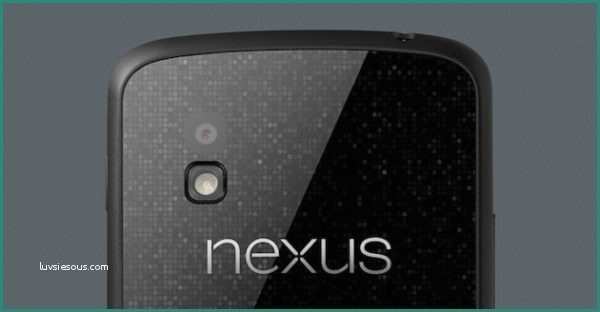 Nexus X Gli Stockisti E Il Nexus 4 In Francia Viene Venduto Con Gli Auricolari