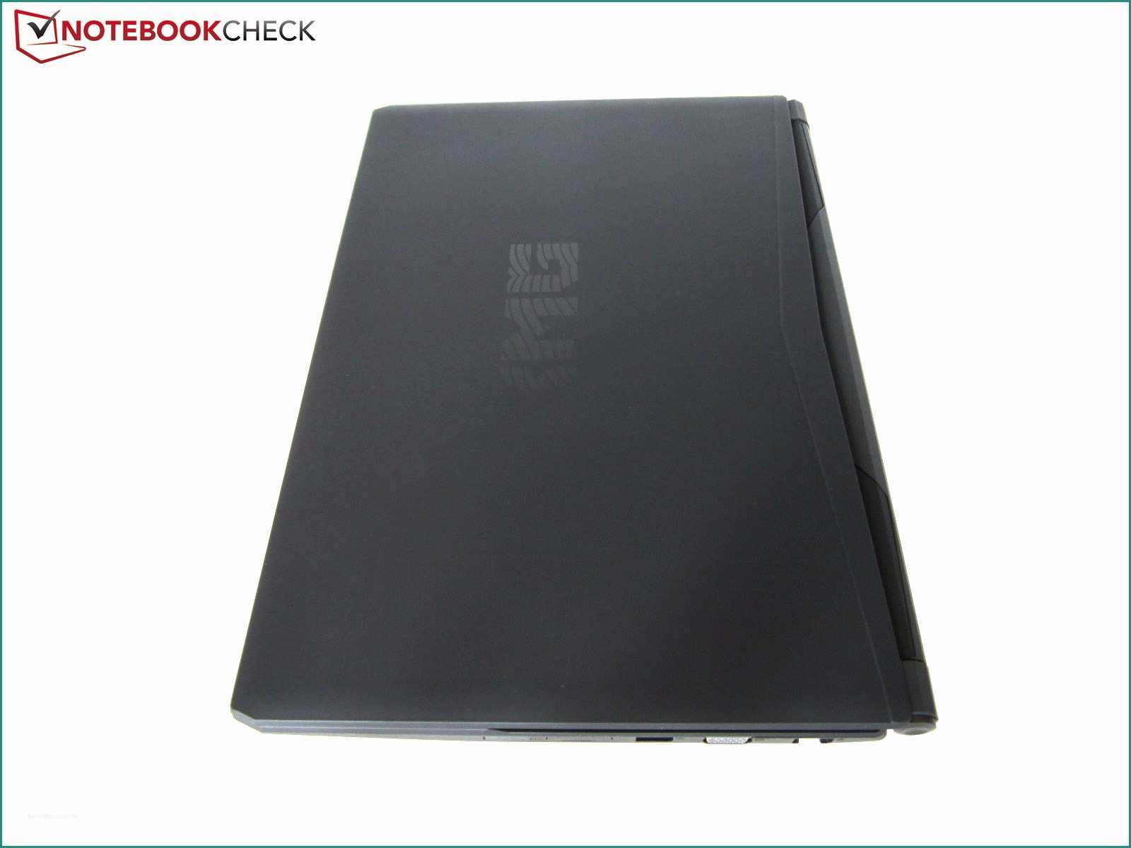 Nexus X Recensione E Schenker Xmg A516 Clevo N150rf Notebook Review Notebookcheck