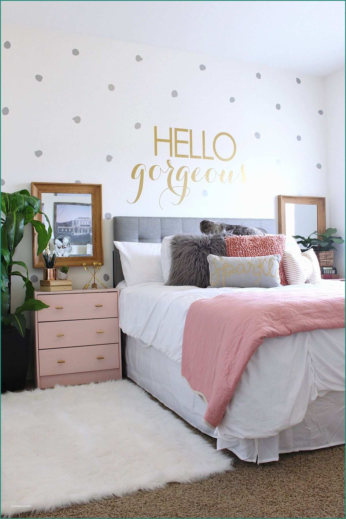 Oggettistica Casa Moderna E Surprise Teen Girl S Bedroom Makeover Teens Bedroom
