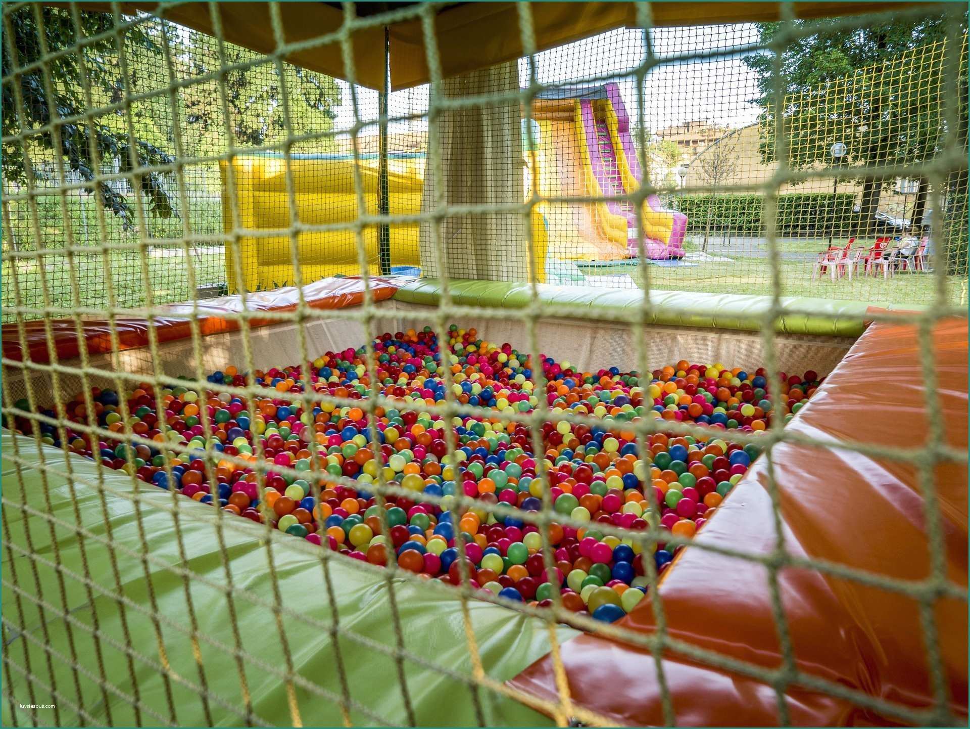 Parco Giochi Dwg E Parchi Giochi Con Tappeti Elastici – Idee Di Immagini Di Casamia