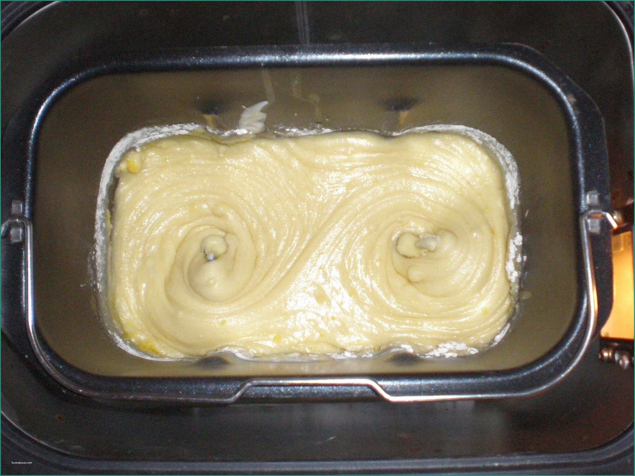 Plumcake Macchina Del Pane E torta Plumcake Allo Yogurt Nella Macchina Del Pane