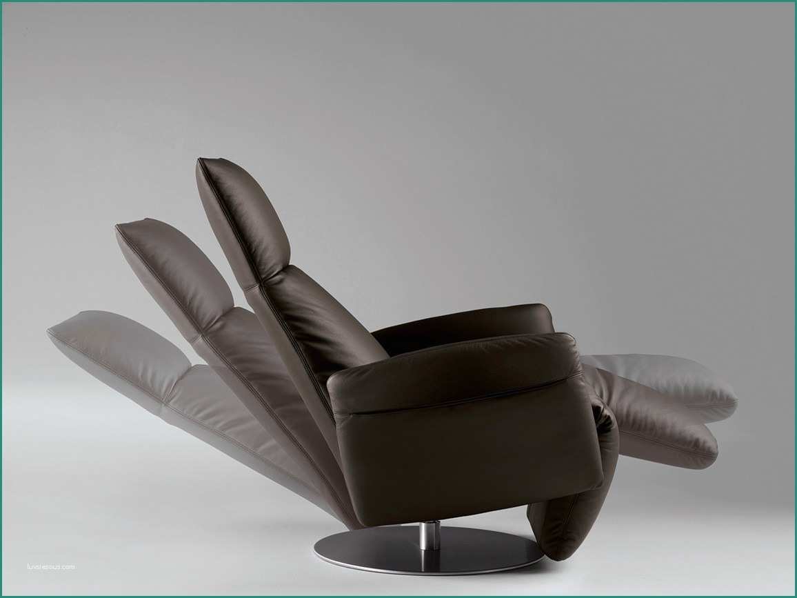 Poltrona Massaggiante Ikea E Poltrone Relax Prezzi Idee Di Design Per La Casa