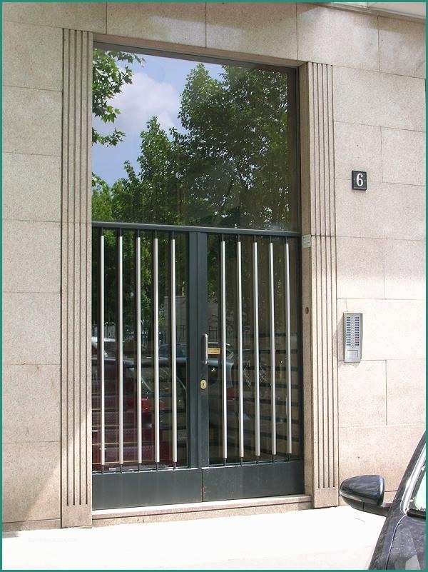 Portoni In Alluminio E Vetro Prezzi E Porte Porte Blindate Portoni Basculanti E Maniglie