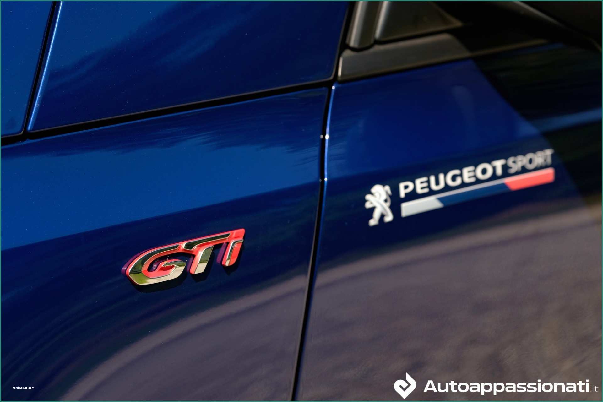 Prova Golf Gte E Peugeot 308 Gti by Peugeot Sport 2018