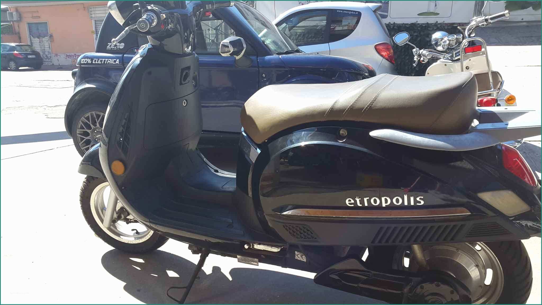 Scooter Per Disabili Usati E Bici Elettrica Piaggio Usata – Idea Di Immagine Del Motociclo